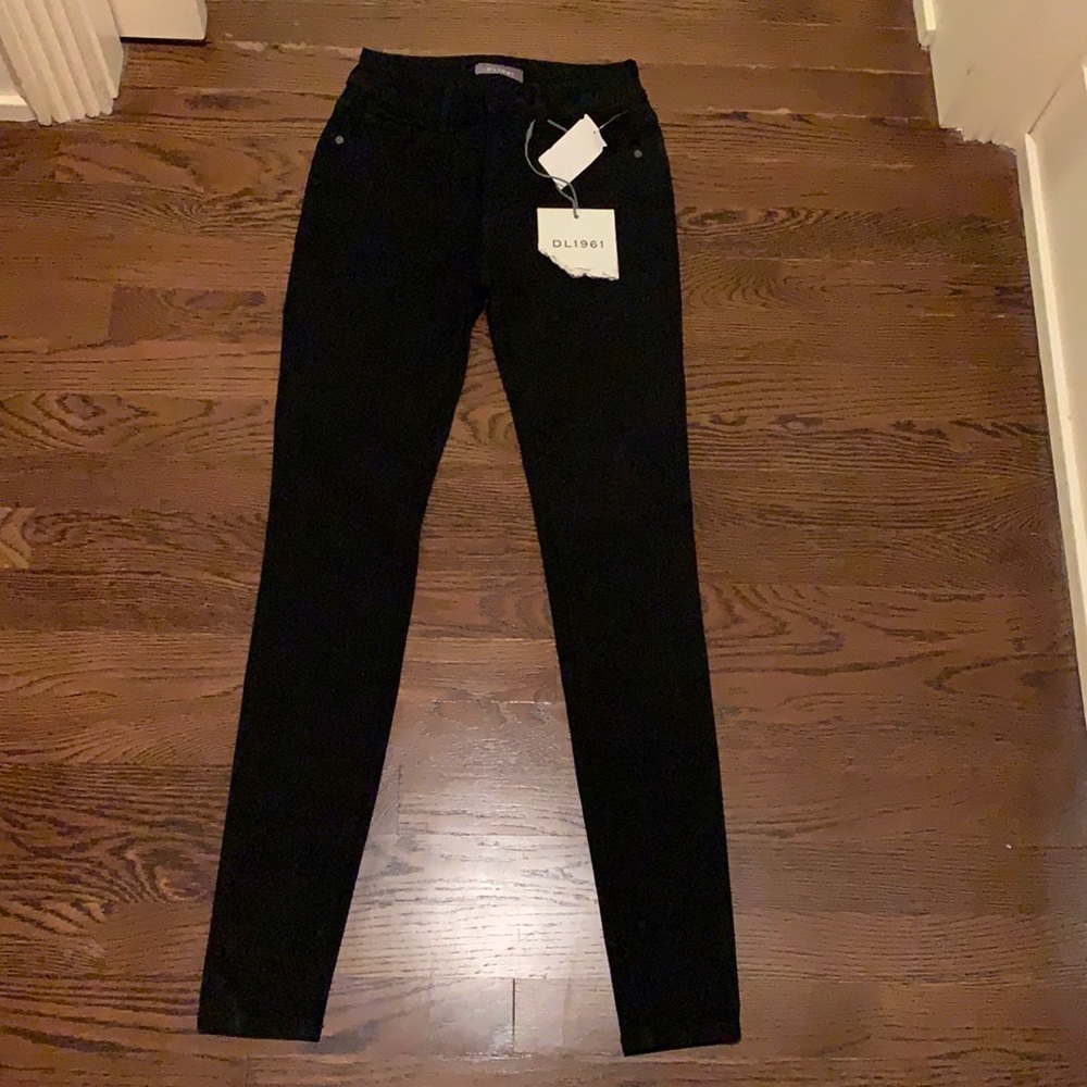 DL1961 BLACK JEANS